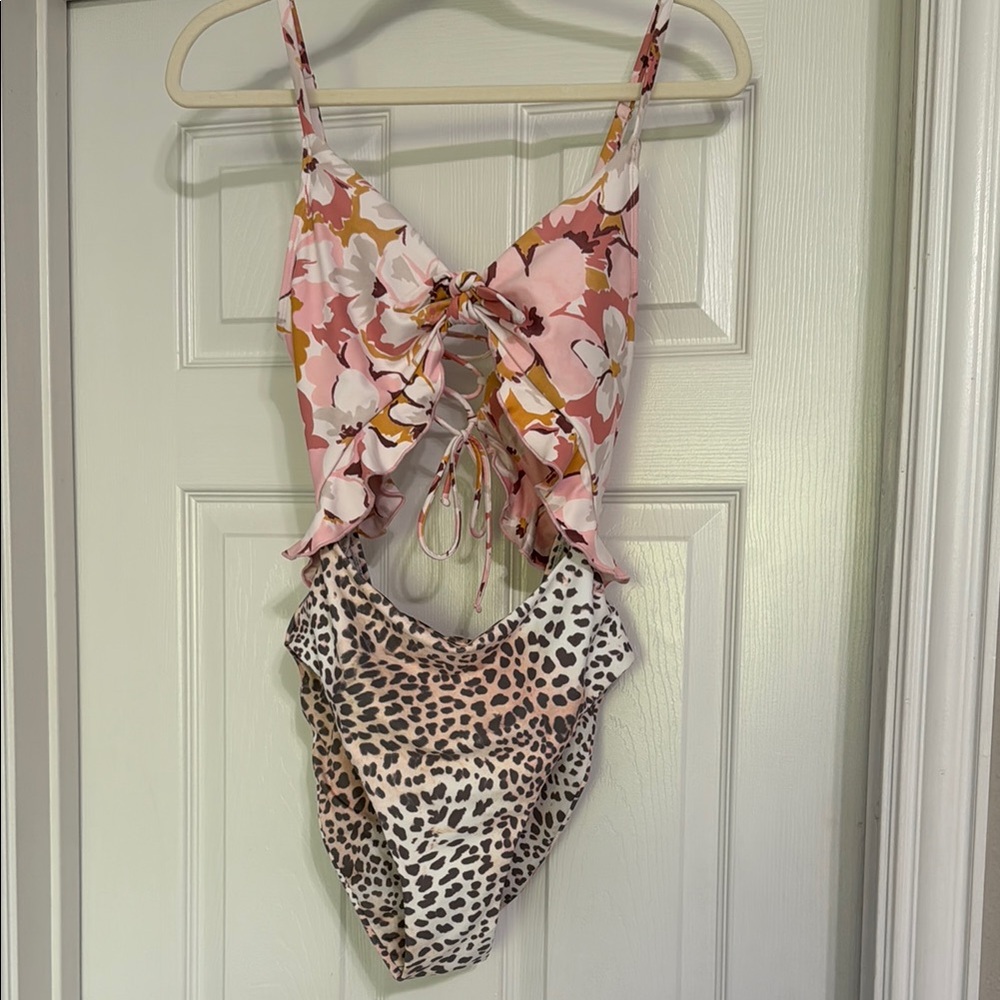 Buckle Floral and Leopard Print Swimsuit